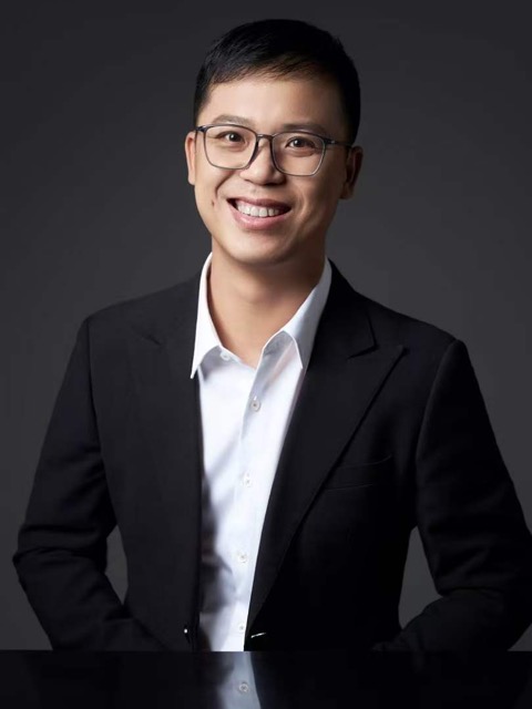 张仲荣 · 核桃脑洞合伙人